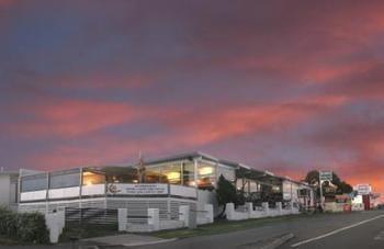 Bridport Bay Inn Bagian luar foto